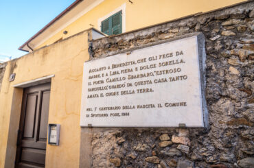 targa commemorativa camillo sbarbaro